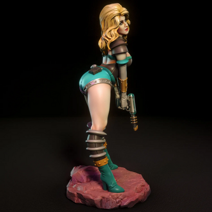 Janet Retro Space Explorer NSFW Statuette