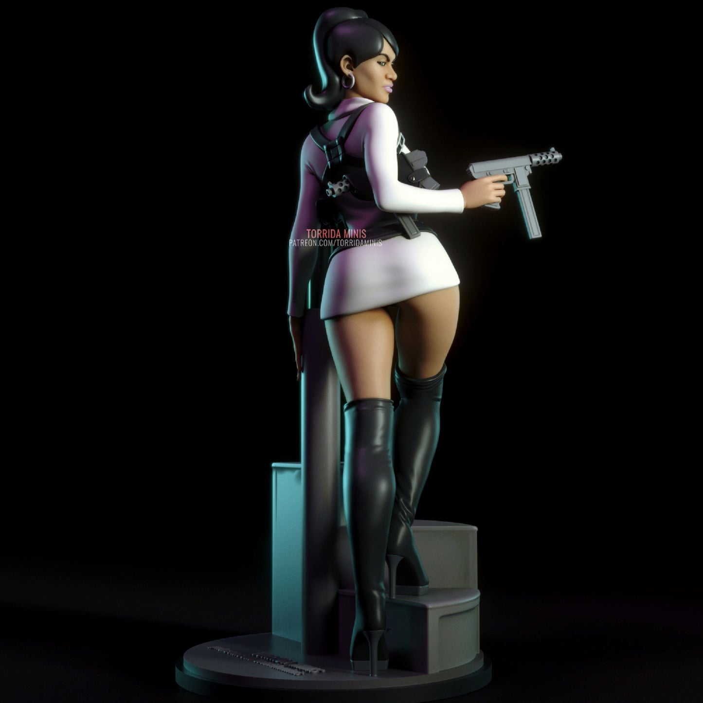 Lana Pinup Statuette