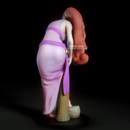 Megara Pin Up Statuette