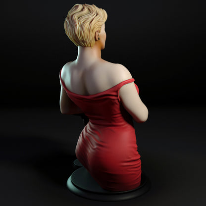 Bar Lady Pinup Statuette